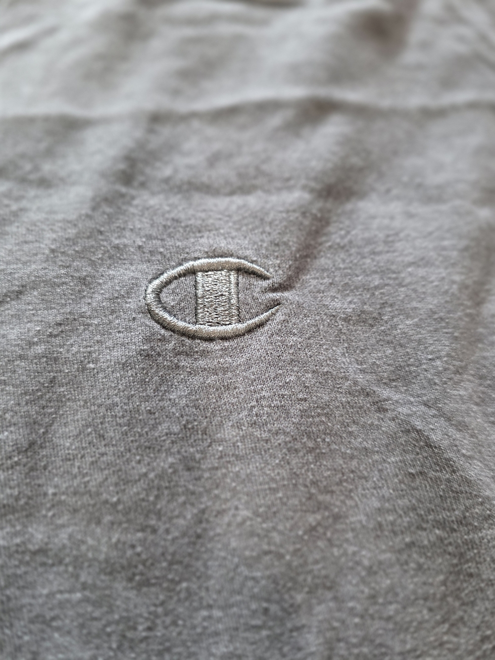 Champion Men’s Gray Logo Crewneck Shirt